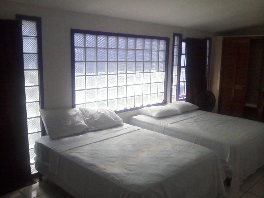 Amelia Guest House ซานเปโดร ภายนอก รูปภาพ